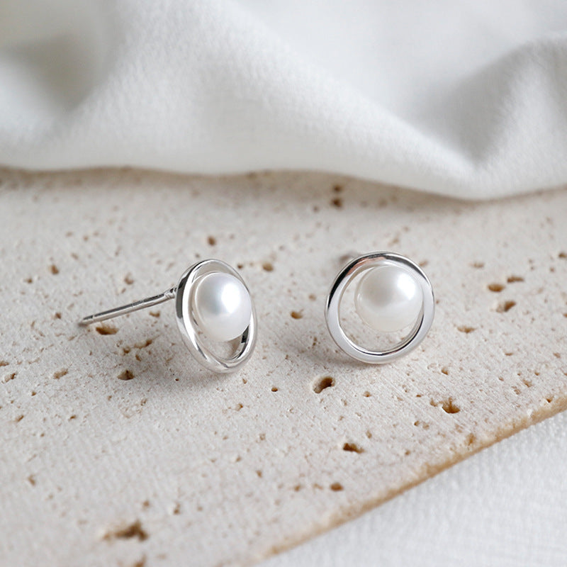 Natural Pearl Circle Stud Earrings