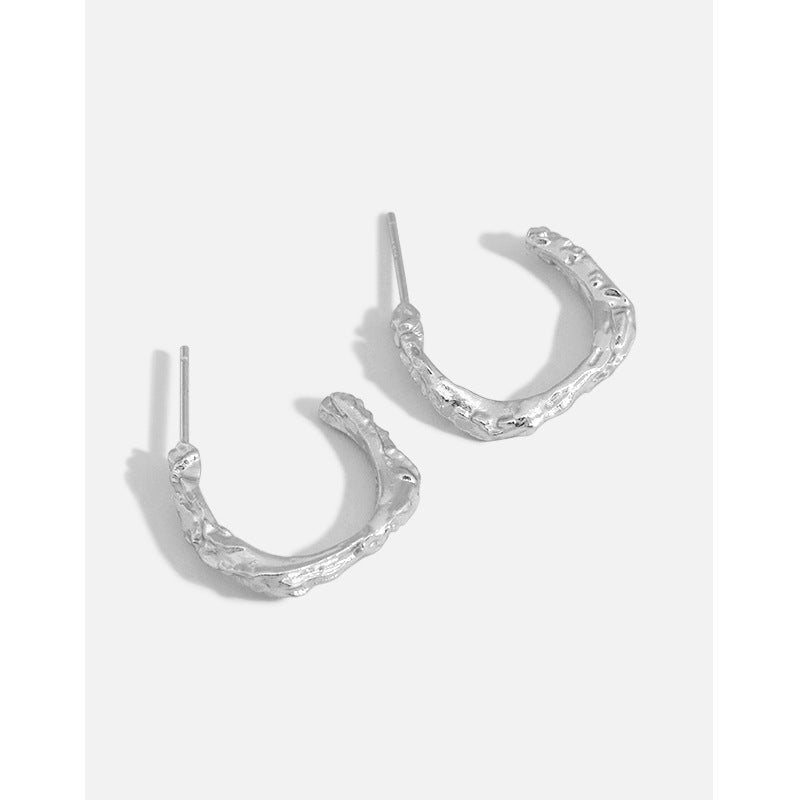 Irregular C Shape Stud