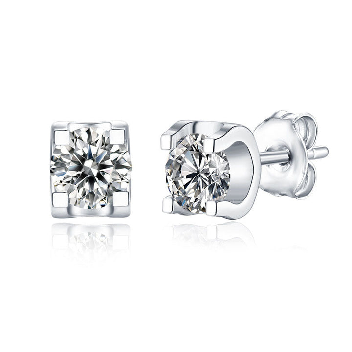 Moissanite Stud